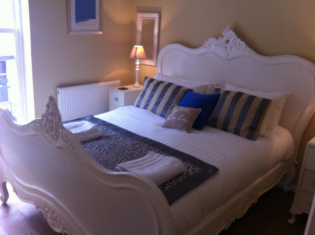 Burlington Beach Apartments Μπράιτον Δωμάτιο φωτογραφία